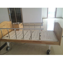 Электрическая двухместная больничная койка с деревянной кроватью